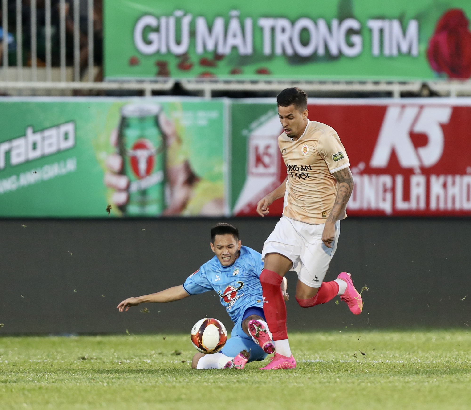 HAGL 'khó thở' tại V-League - Ảnh 2.