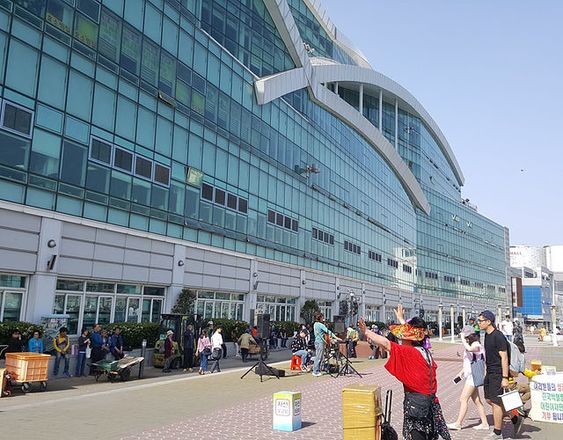 Chợ cá Jagalchi - Điểm đến hấp dẫn cho mọi tín đồ ẩm thực tại Busan - Ảnh 1. Chợ cá Jagalchi - Điểm đến hấp dẫn cho mọi tín đồ ẩm thực tại Busan - Ảnh 1.