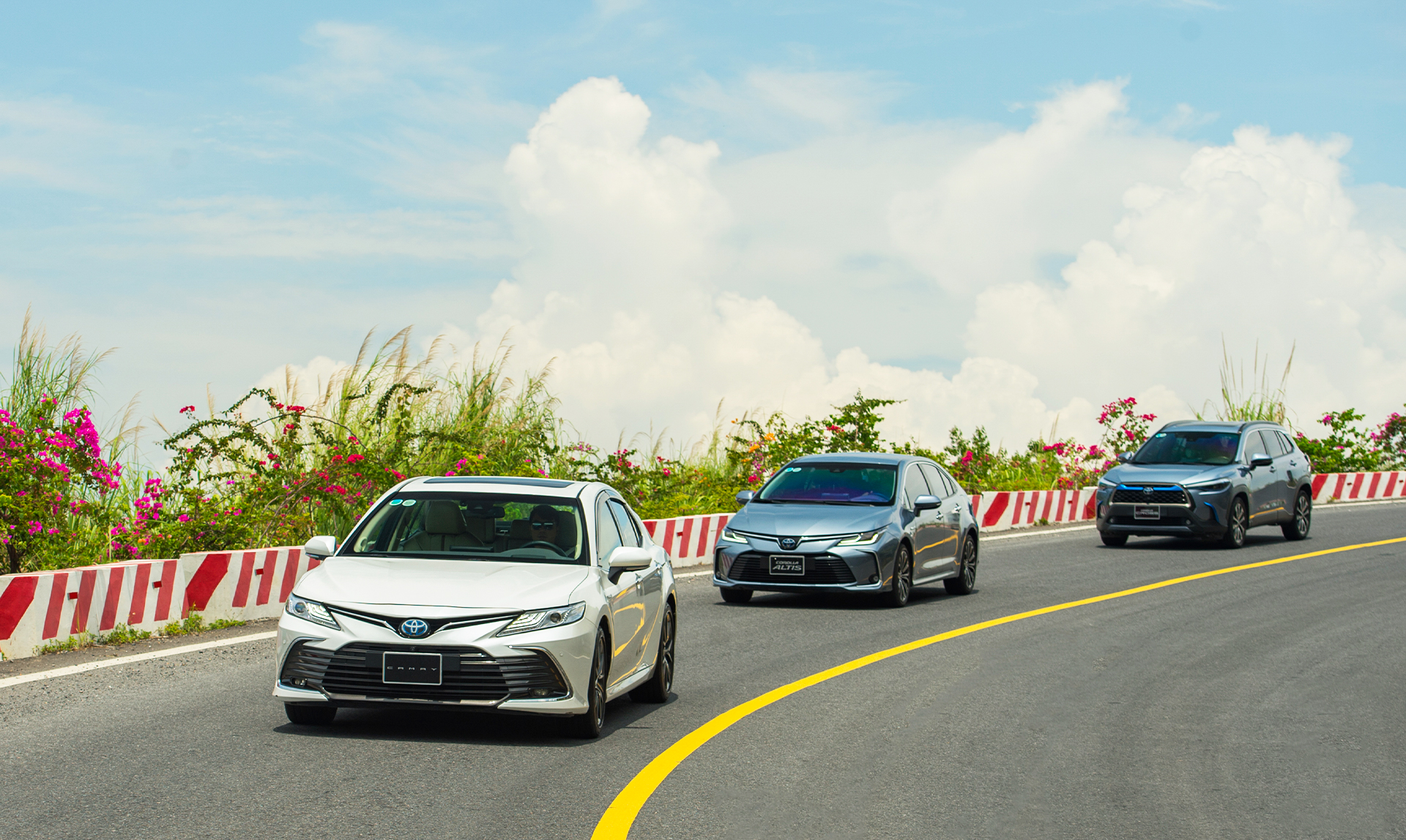 Kiên định với xe hybrid, Toyota ghi dấu ấn thành công tại Việt Nam - Ảnh 9. Kiên định với xe hybrid, Toyota ghi dấu ấn thành công tại Việt Nam - Ảnh 9.