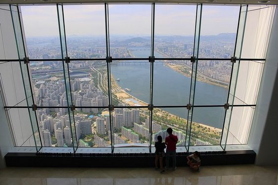 Trải nghiệm của Seoul Sky - Mở cửa tầm nhìn vượt bậc từ đỉnh cao  - Ảnh 2.