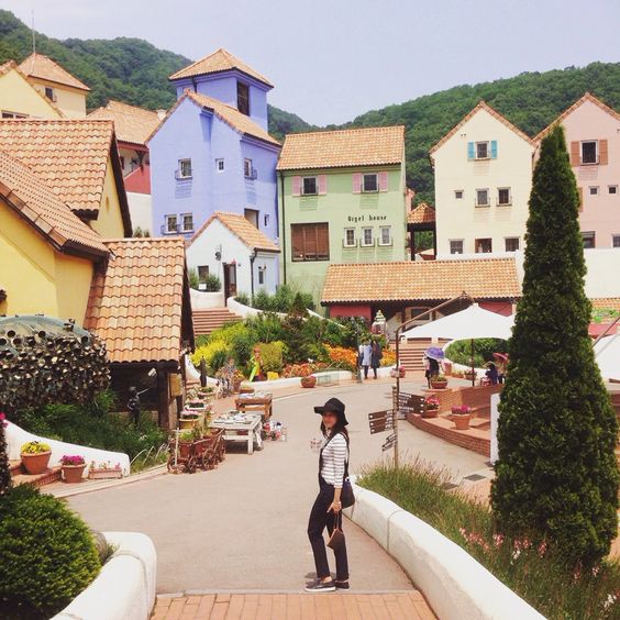 Petite France - Kỳ quan kiến trúc Châu  Âu thu nhỏ ở Gapyeong, Hàn Quốc  - Ảnh 5.