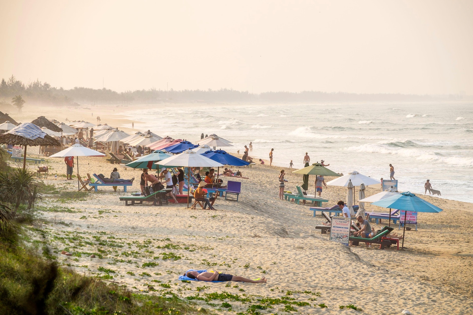 10 bãi biển đẹp nhất Việt Nam theo xếp hạng của tạp chí Mỹ - Ảnh 1.