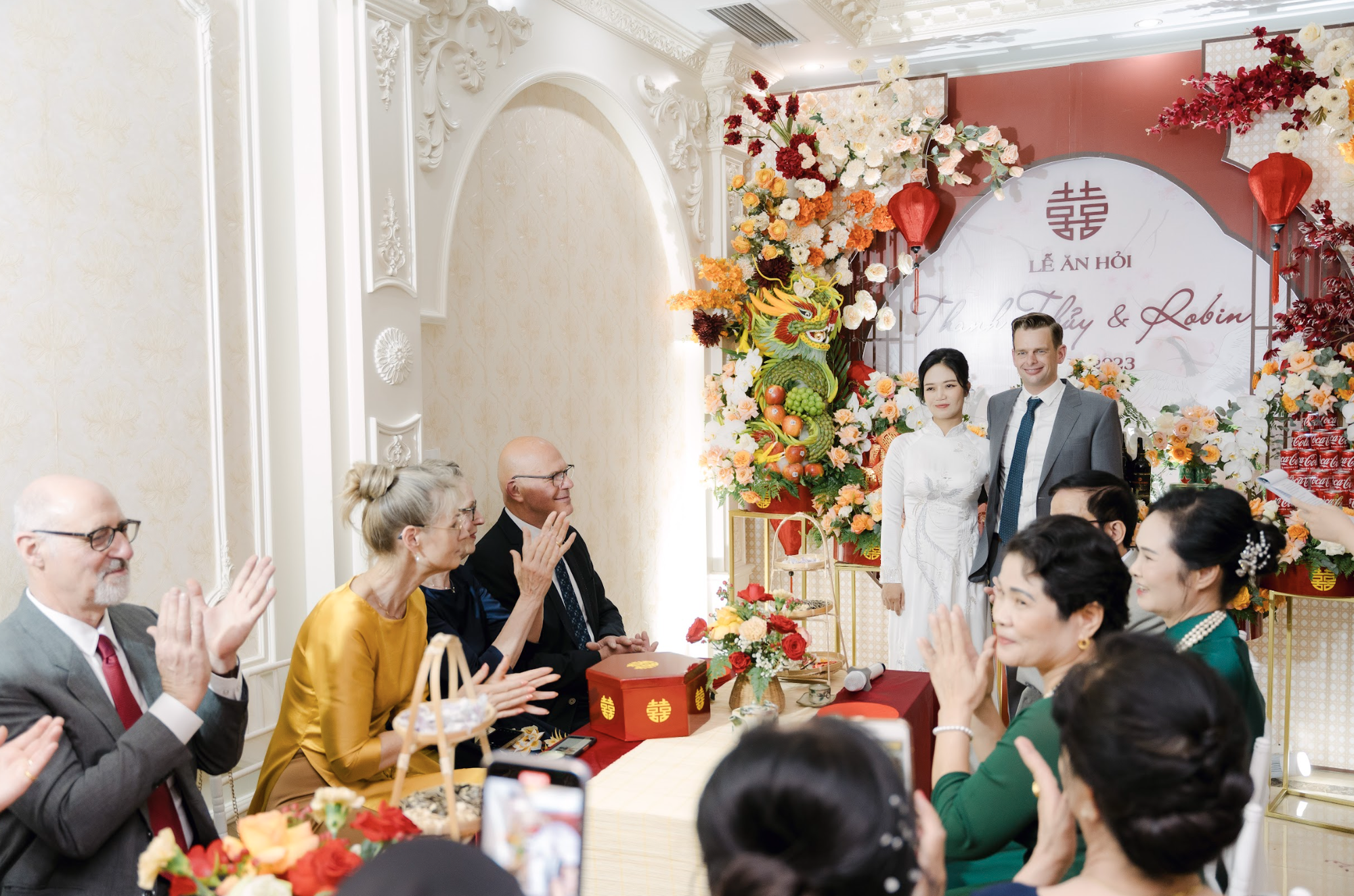 Đám cưới 'triệu view' đậm chất truyền thống của cô dâu Việt lấy chồng Hà Lan - Ảnh 5.