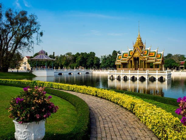 Bước vào quá khứ tại cố đô Ayutthaya: Khám phá di sản văn hóa của Thái Lan - Ảnh 4.