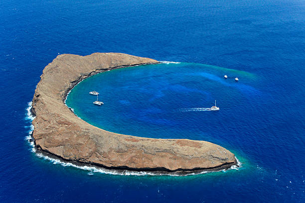 Khám phá vẻ đẹp thiên nhiên và nghệ thuật du lịch tại đảo Hawaii  - Ảnh 5.