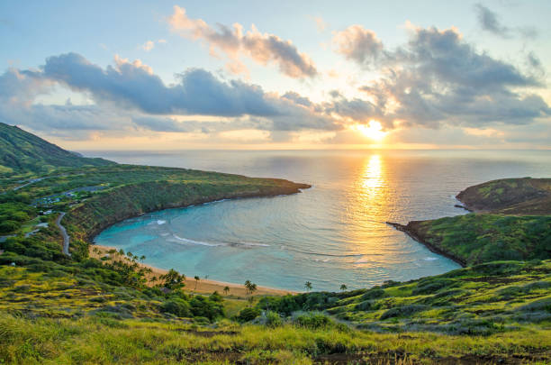 Khám phá vẻ đẹp thiên nhiên và nghệ thuật du lịch tại đảo Hawaii  - Ảnh 3.