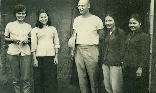 Chuyện chưa biết về gia đình nữ giáo sư toán học đầu tiên của Việt Nam - Ảnh 3.