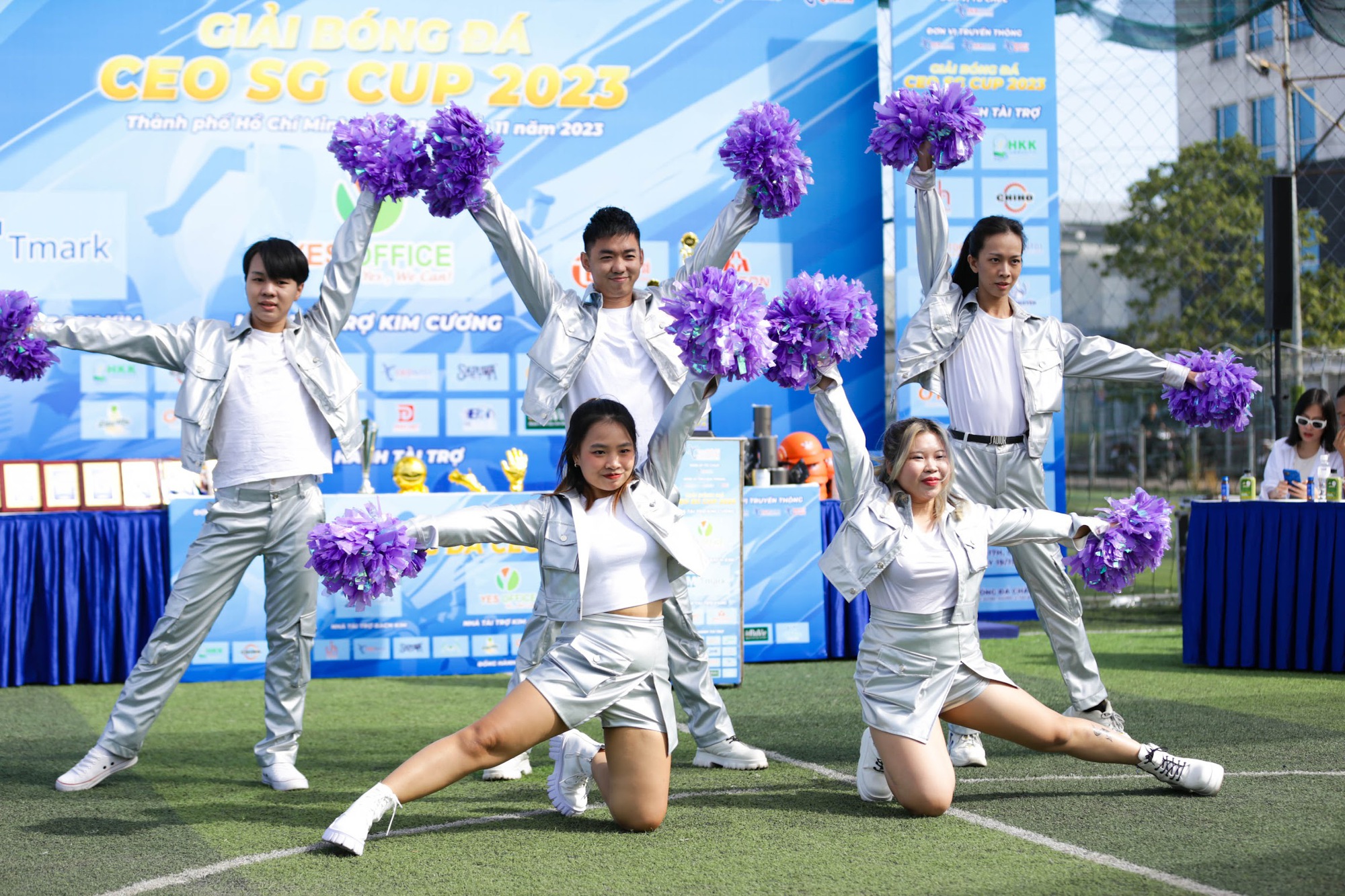 Lộ diện nhà vô địch đầy xứng đáng của giải bóng đá CEO SG Cup 2023 - Ảnh 5. Lộ diện nhà vô địch đầy xứng đáng của giải bóng đá CEO SG Cup 2023 - Ảnh 5.