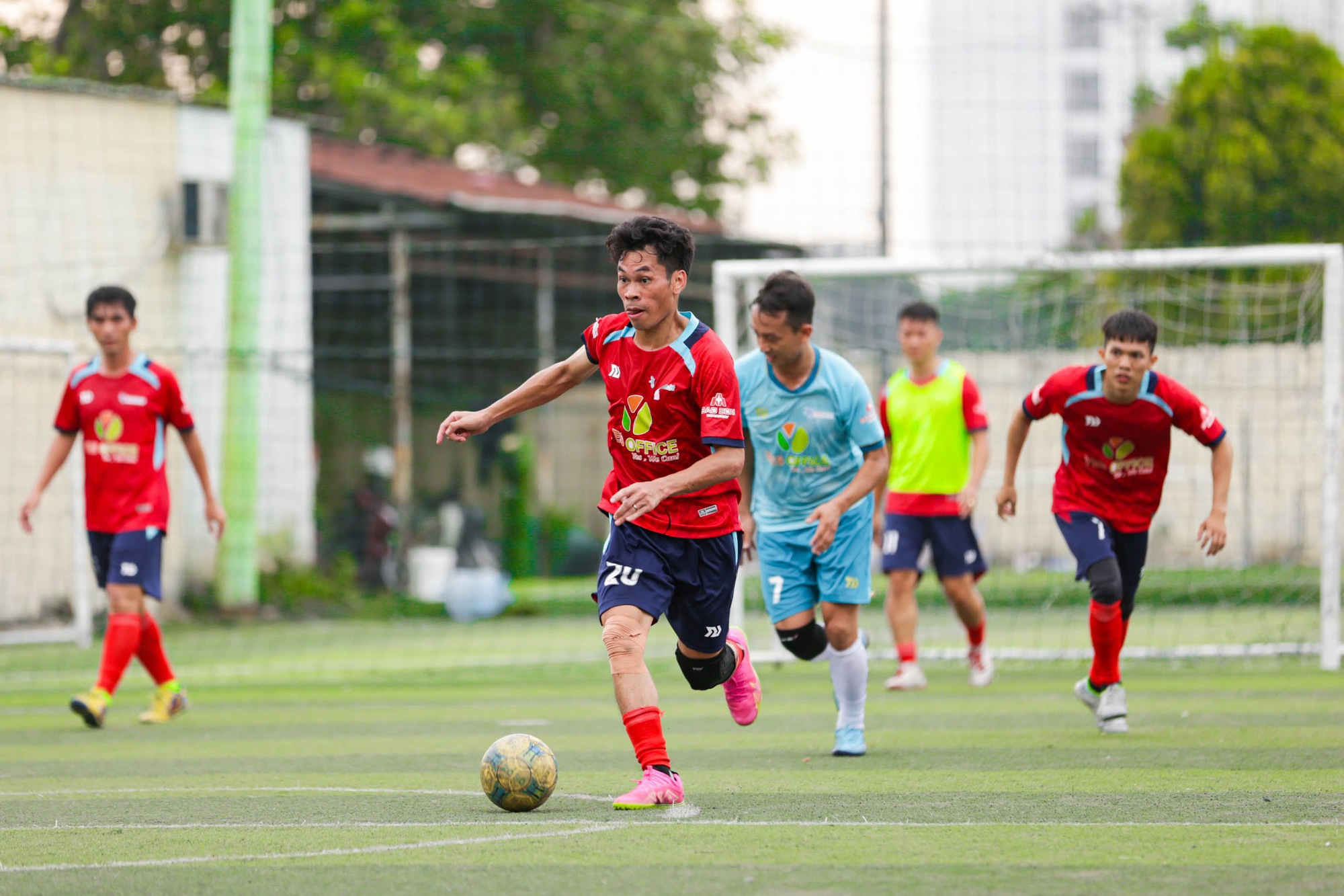 Lộ diện nhà vô địch đầy xứng đáng của giải bóng đá CEO SG Cup 2023 - Ảnh 10. Lộ diện nhà vô địch đầy xứng đáng của giải bóng đá CEO SG Cup 2023 - Ảnh 10.