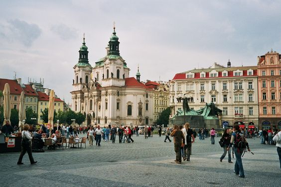 'Check in' tại những góc phố lộng lẫy của Praha   - Ảnh 4.