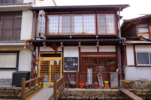 Khám phá vẻ đẹp lịch sử và văn hóa của khu phố cổ Hida Furukawa, Nhật Bản - Ảnh 1.