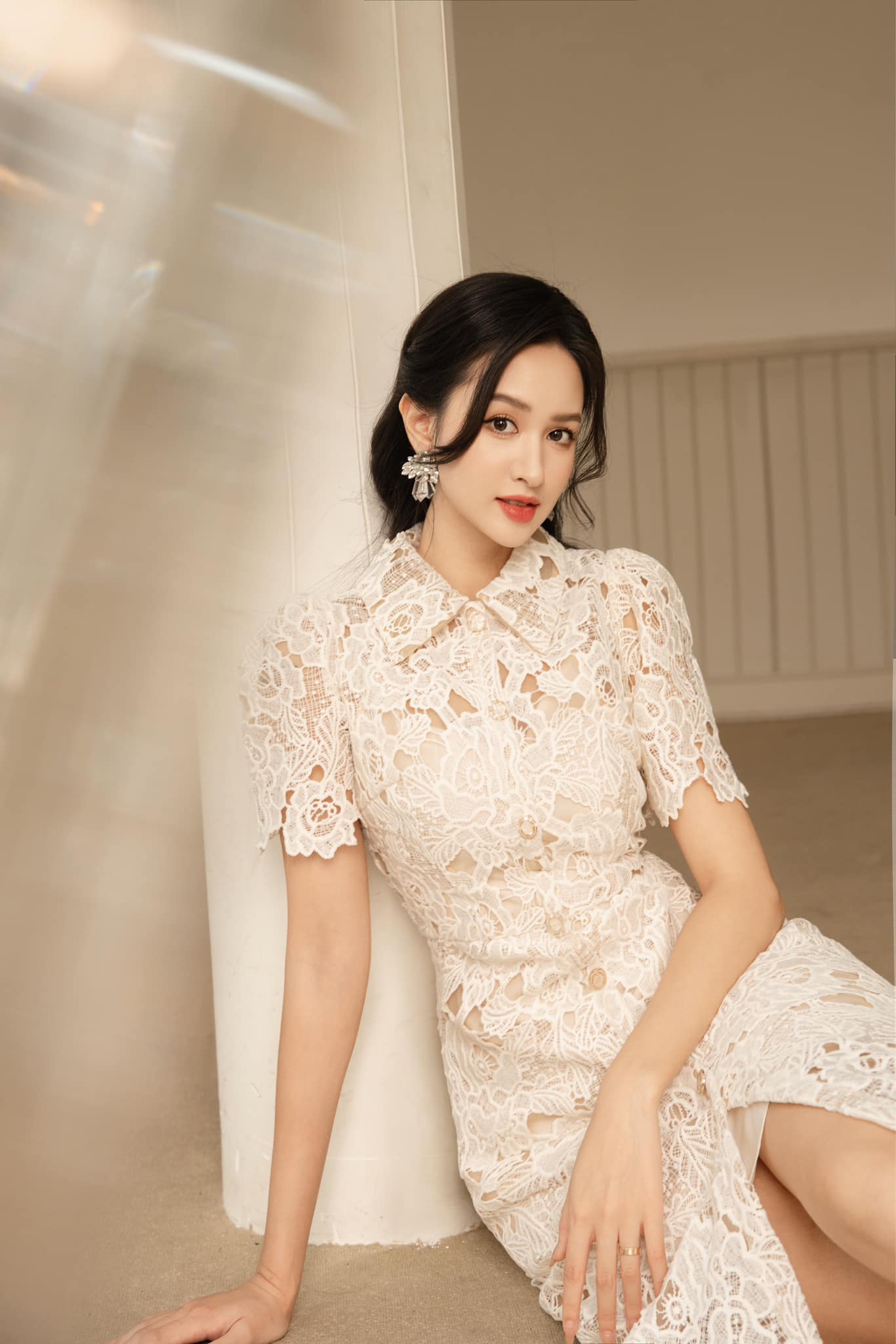 Váy Đầm Mùa Đông Tuổi Trung Niên: Đầm Len Trẻ Trung - Ngọc Bích Fashion
