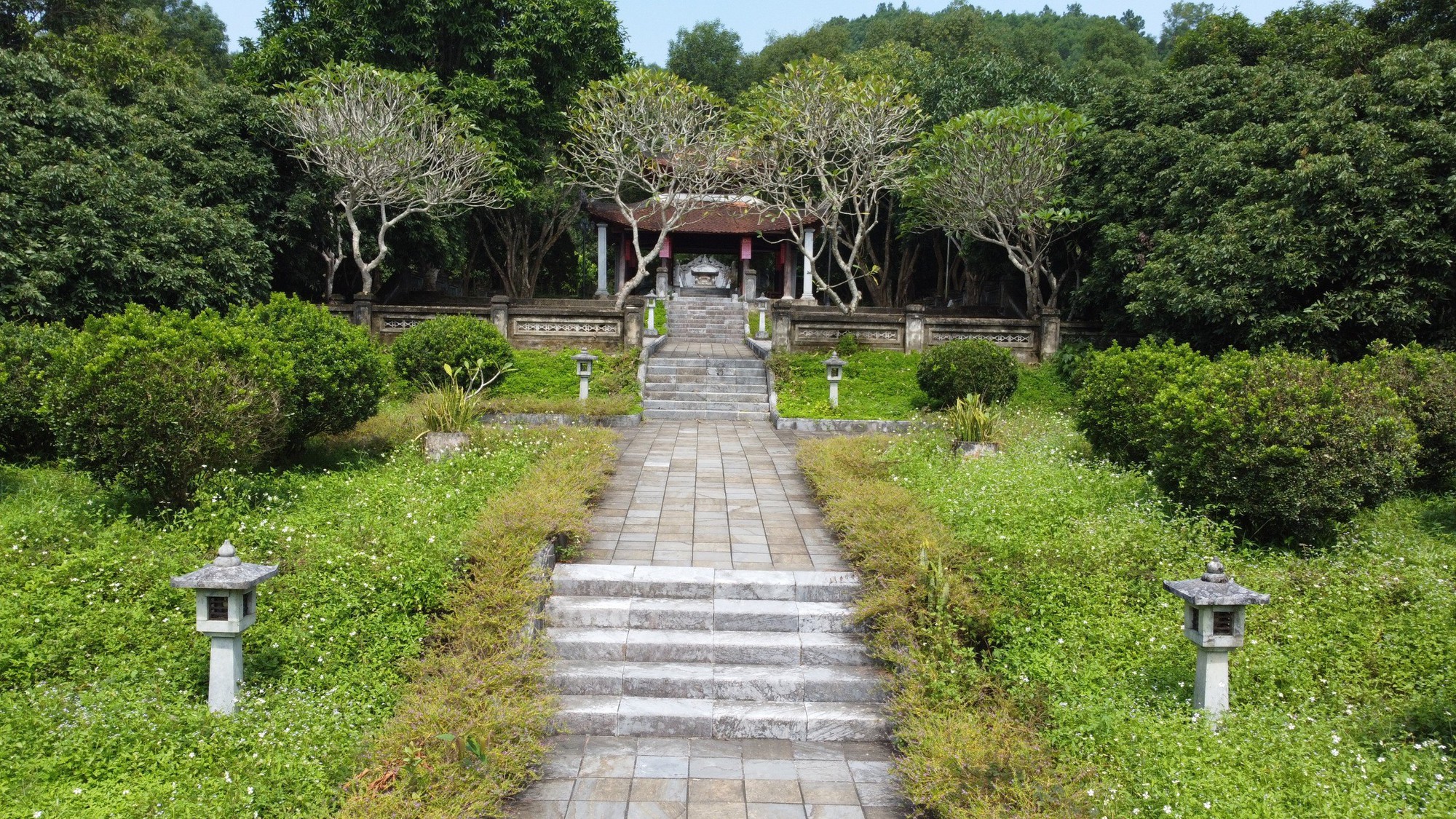 Nơi yên nghỉ của Đại danh y Hải Thượng Lãn Ông vừa được UNESCO vinh danh - Ảnh 4.