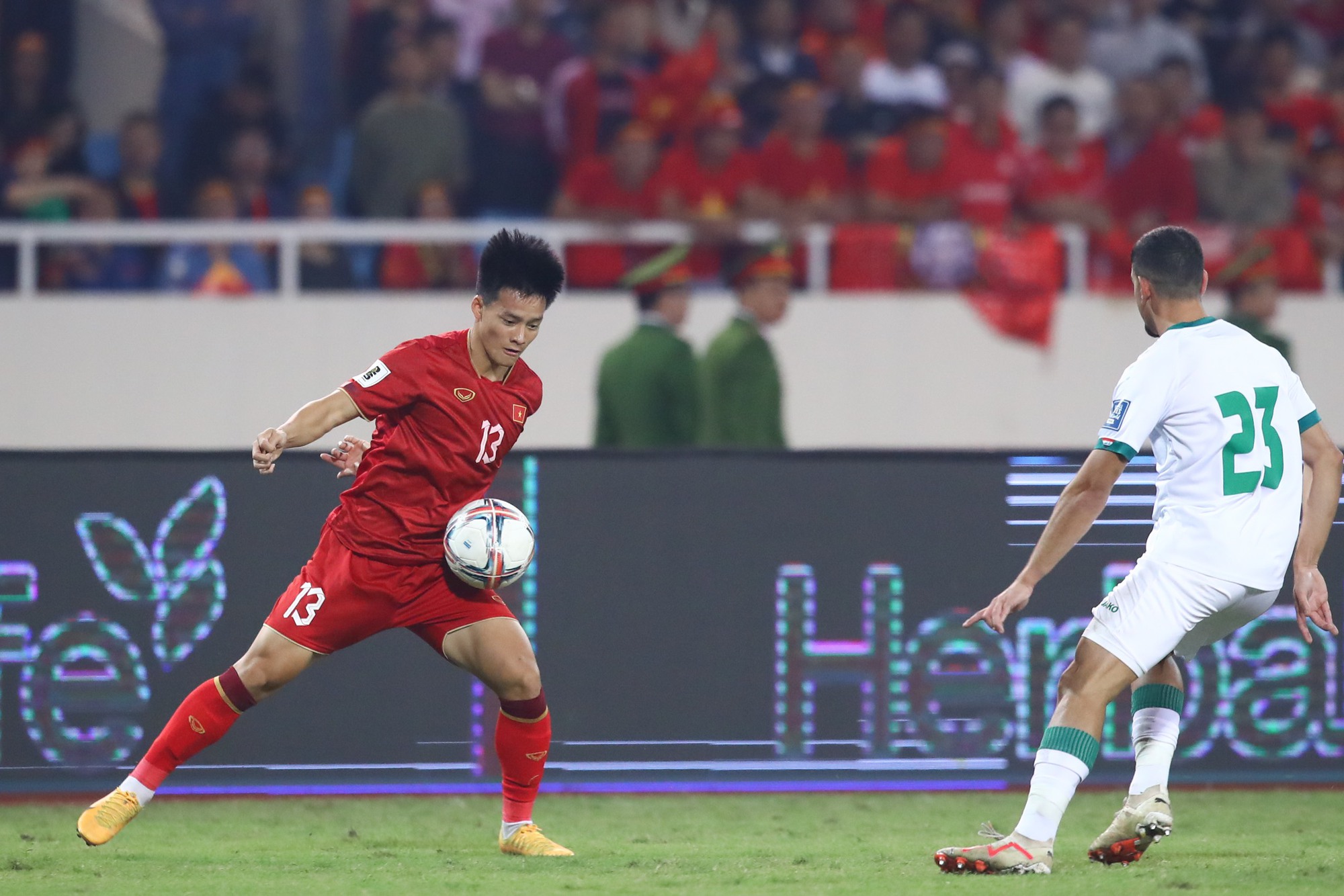 Sự tiến bộ của những cầu thủ trẻ như Thanh Nhàn giúp đội tuyển Việt Nam thêm tính cạnh tranh