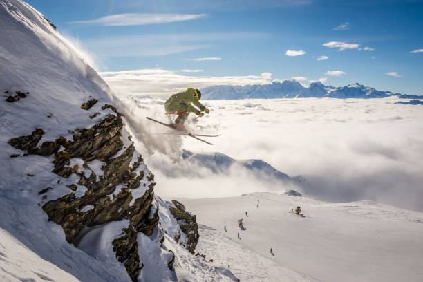 Thử sức với những đường trượt tuyết dài hàng trăm km tại Thụy Sĩ - Ảnh 5.