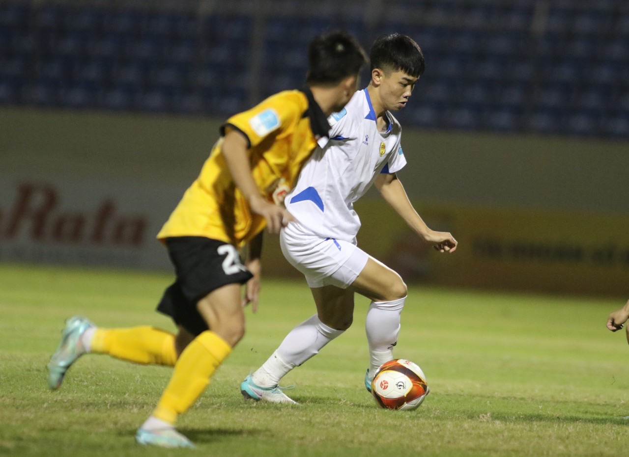 Cúp quốc gia 2023 - 2024: Đẳng cấp của tuyển thủ quốc gia Nguyễn Đình Bắc