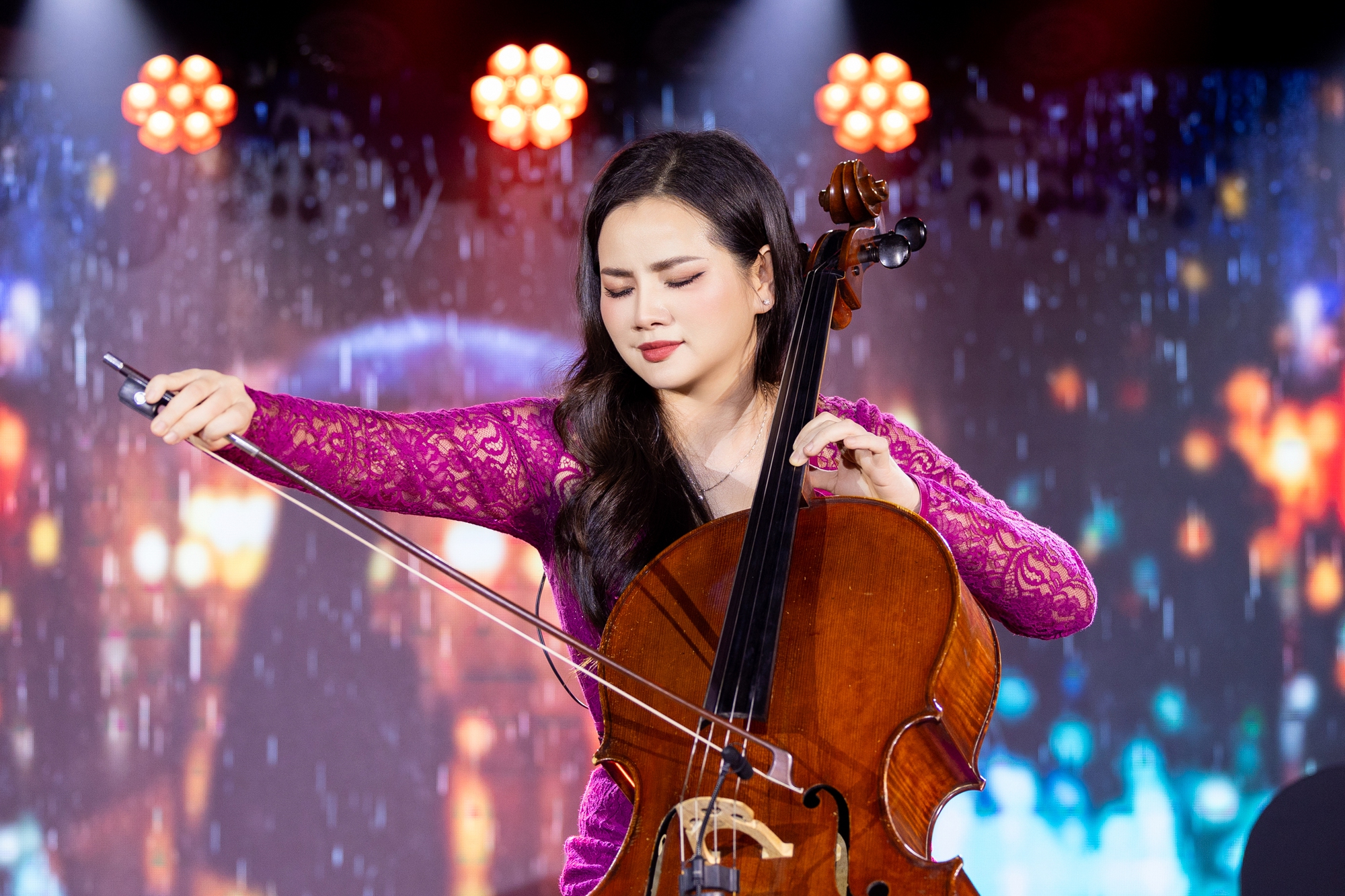 Nghệ sĩ cello Hà Miên lần đầu kết hợp cùng con rể Thanh Lam  - Ảnh 5.