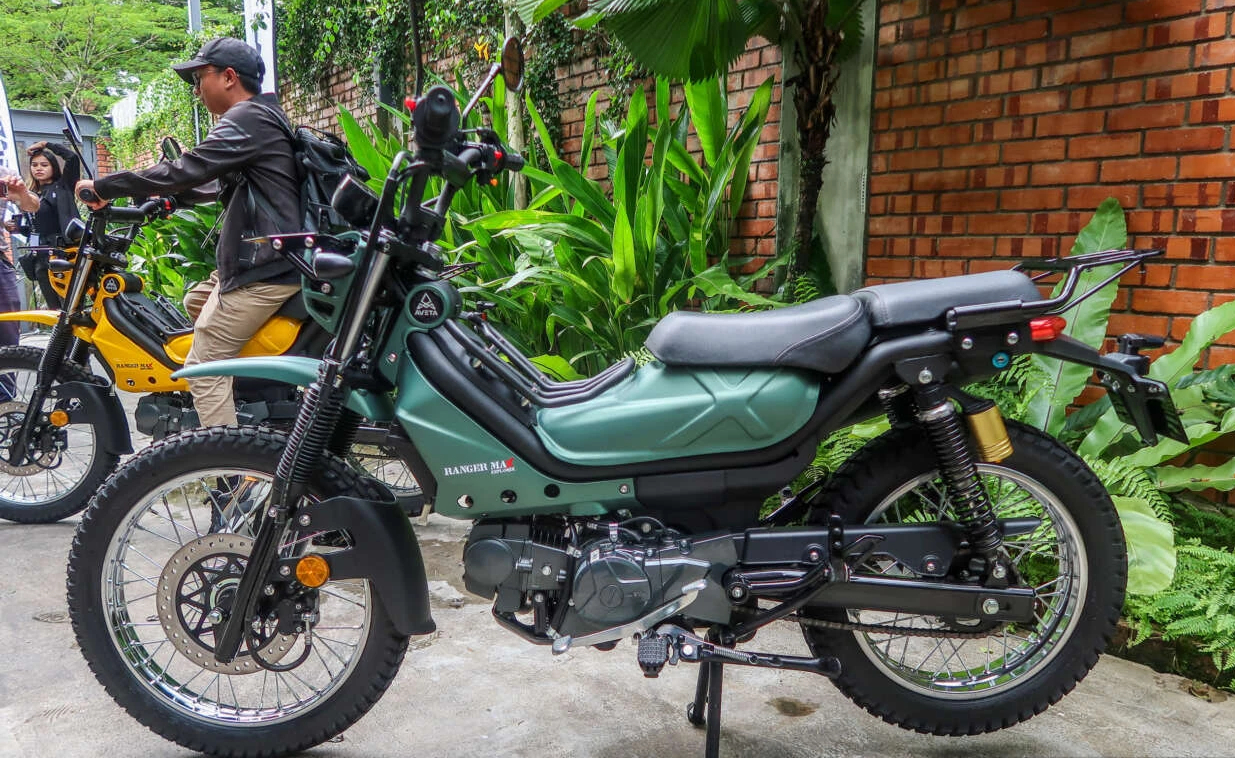 Xe máy Aveta Ranger Max Explorer 2024 xuất xứ Malaysia, tham vọng 'đấu' Honda CT125 - Ảnh 2. Xe máy Aveta Ranger Max Explorer 2024 xuất xứ Malaysia, tham vọng 'đấu' Honda CT125 - Ảnh 2.