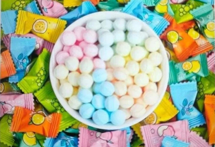 Quảng Ninh: 29 học sinh ngộ độc thực phẩm sau khi ăn kẹo lạ