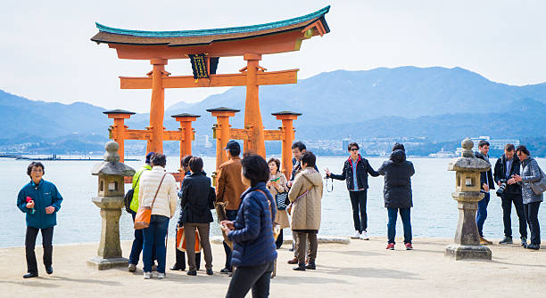 Khám phá đền Itsukushima: Hòn ngọc kiến trúc trên biển tại Nhật Bản  - Ảnh 5.
