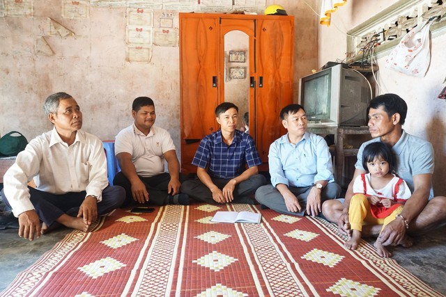 Tổ chống bỏ học với nhiệm vụ đặc biệt - Ảnh 2. Tổ chống bỏ học với nhiệm vụ đặc biệt - Ảnh 2.