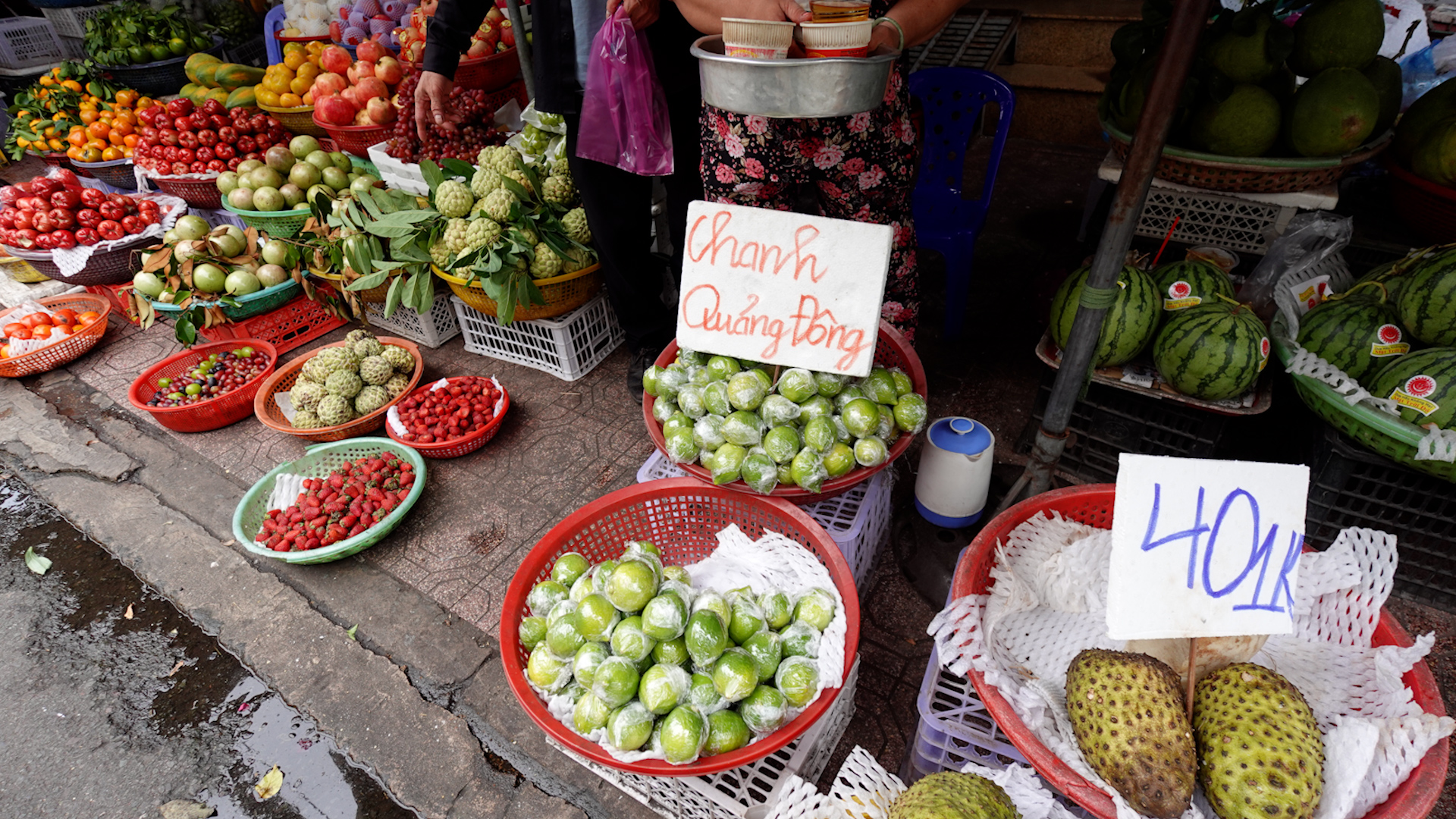 'Đổ bộ' chợ truyền thống, chanh thơm Quảng Đông...hạ nhiệt - Ảnh 3.