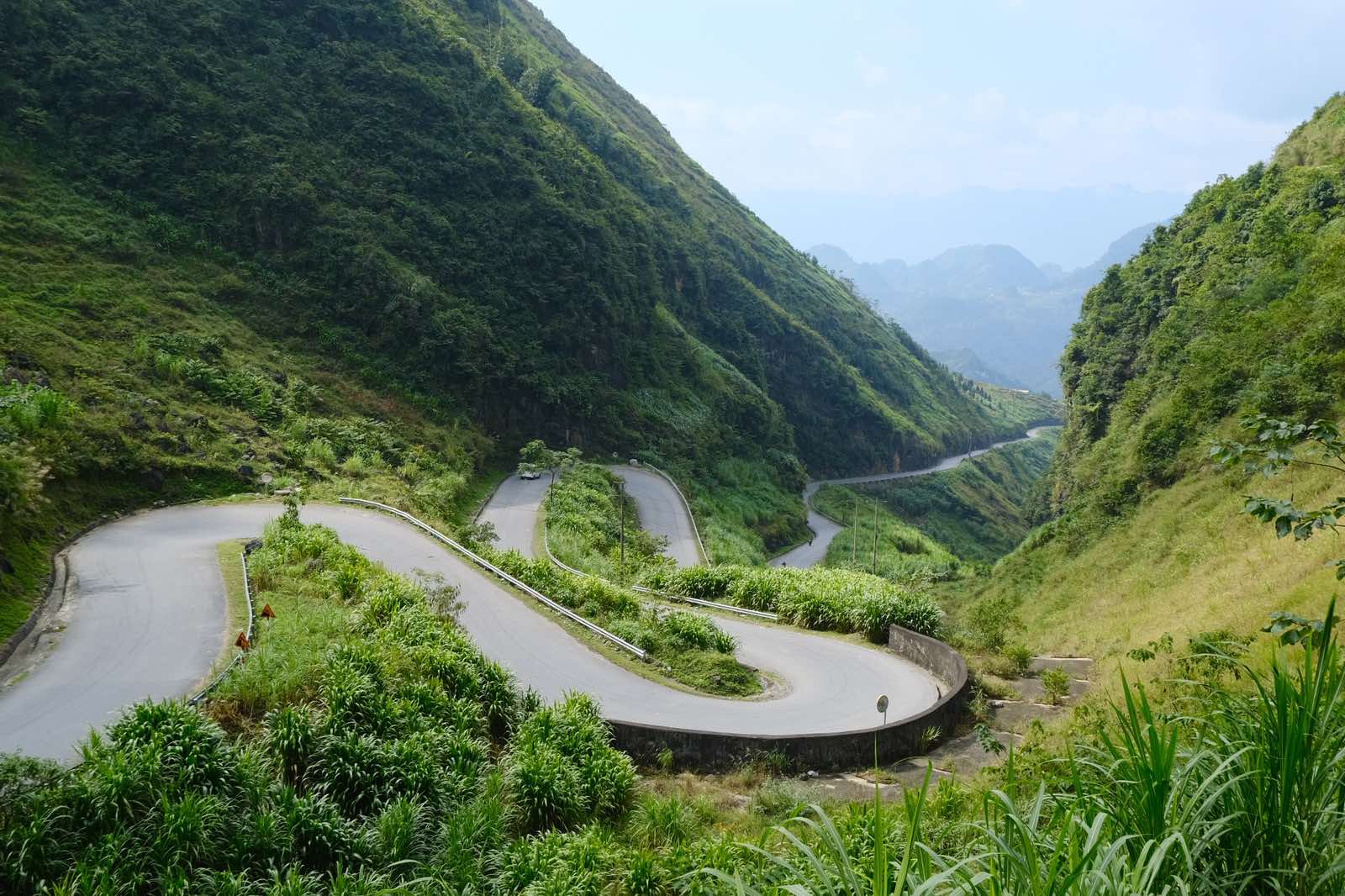 Hà Giang chuẩn bị thu phí vào Cao nguyên đá Đồng Văn - Ảnh 1.