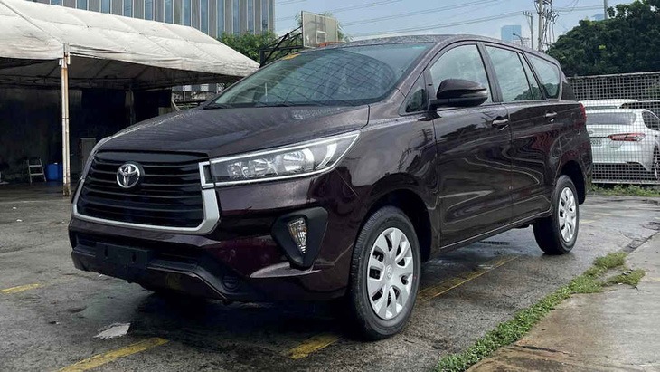 Chờ hơn 1 năm mới mua được Toyota Innova 2024