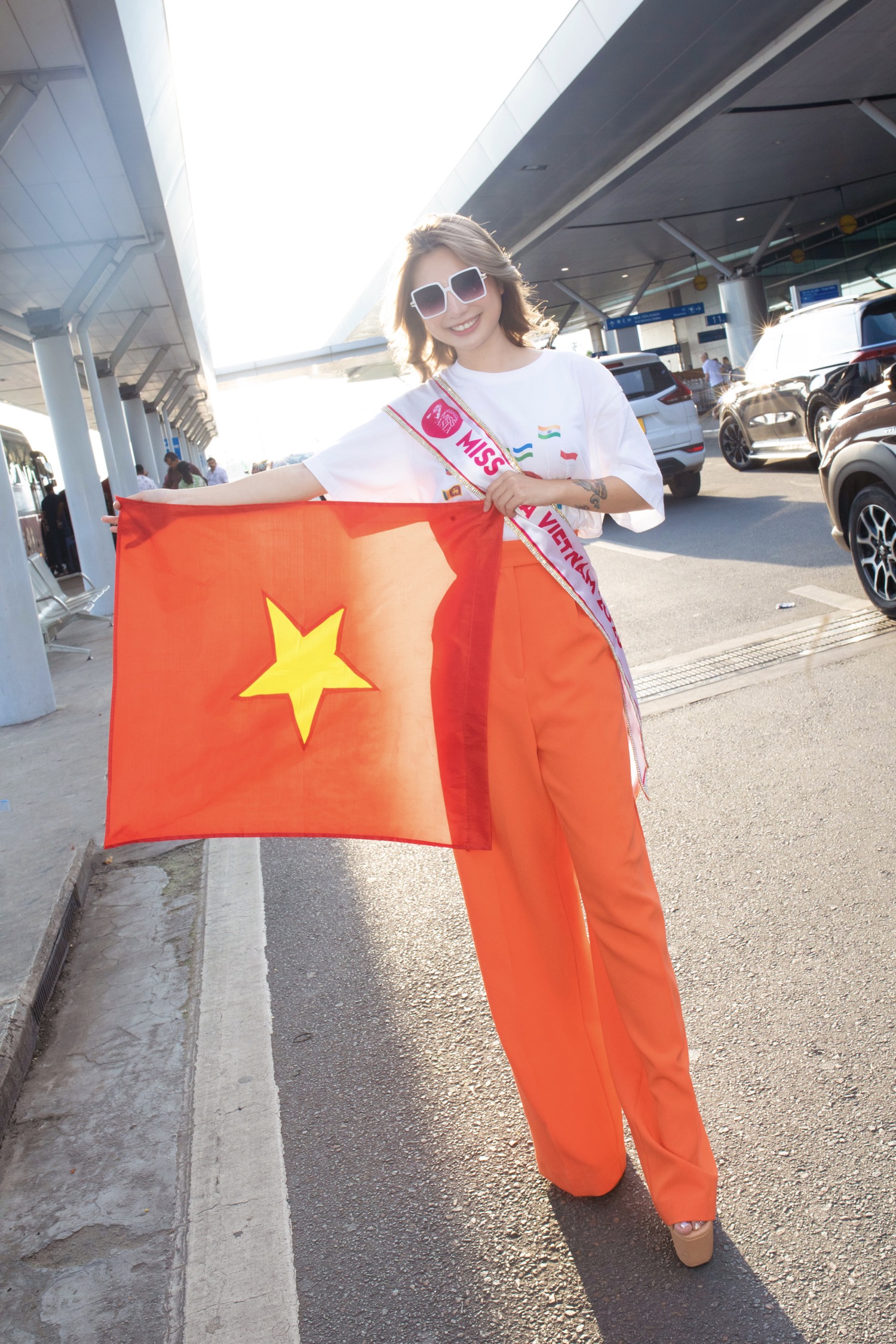 Vẻ nóng bỏng của cô gái Việt thi Hoa hậu châu Á - Ảnh 5.