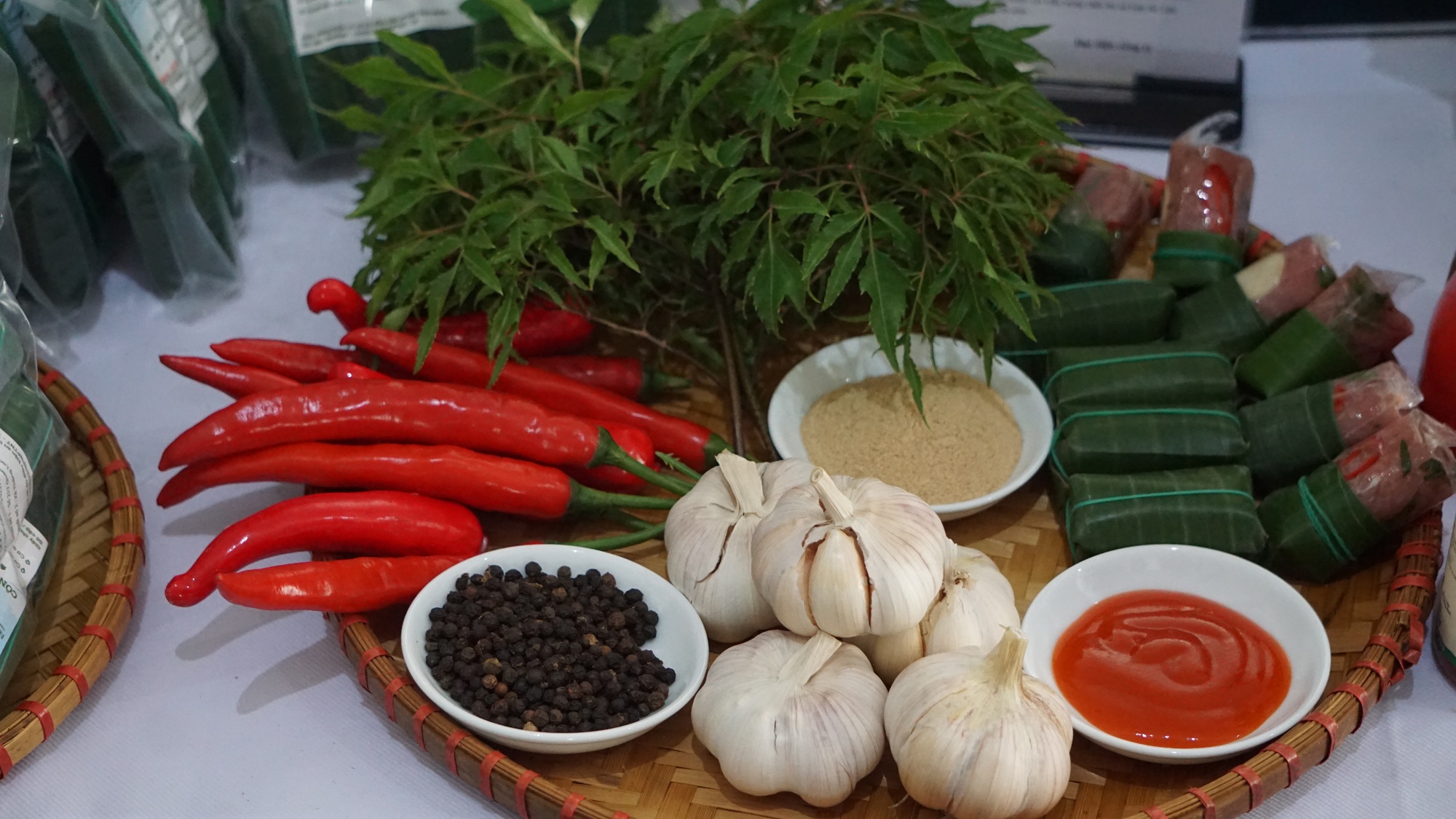 Ngày hội của sản phẩm, thực phẩm an toàn - Ảnh 3. Ngày hội của sản phẩm, thực phẩm an toàn - Ảnh 3.