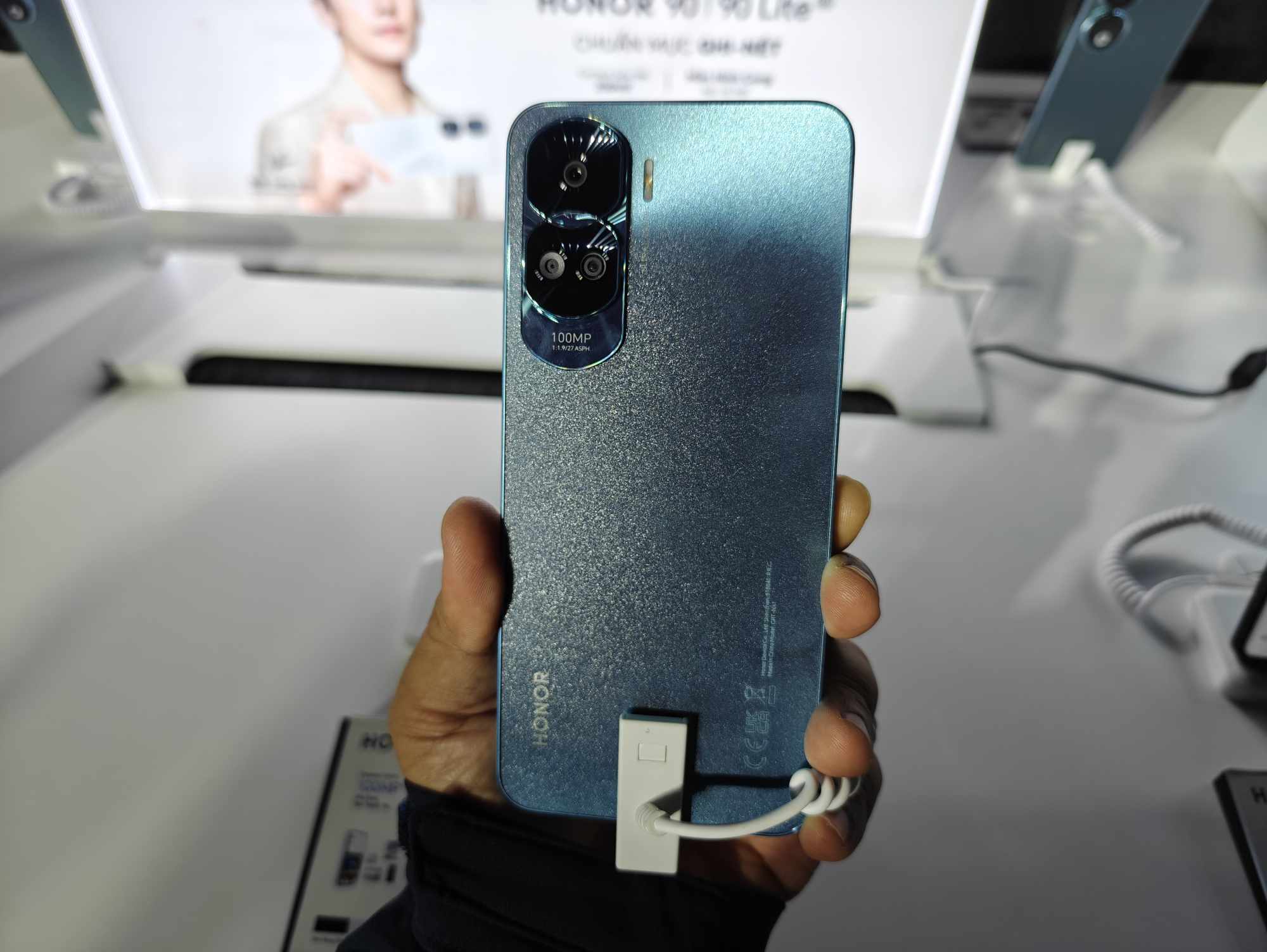 Smartphone Honor 90 series ra mắt, camera gây ấn tượng