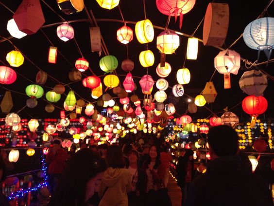 Lễ hội đèn lồng Yeondeunghoe - Huyền thoại ánh sáng và màu sắc  - Ảnh 4.