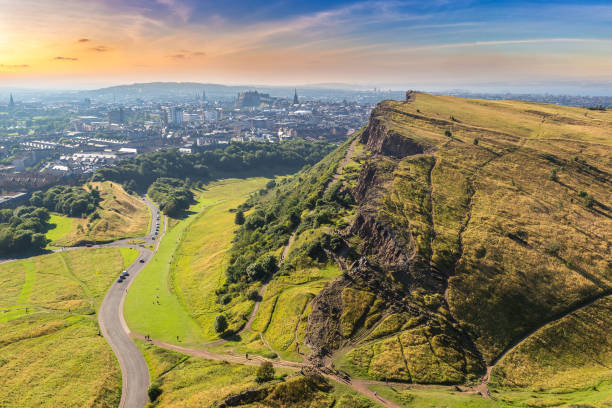 Những điều có thể bạn chưa biết về thủ đô lãng mạn Edinburgh  - Ảnh 1.