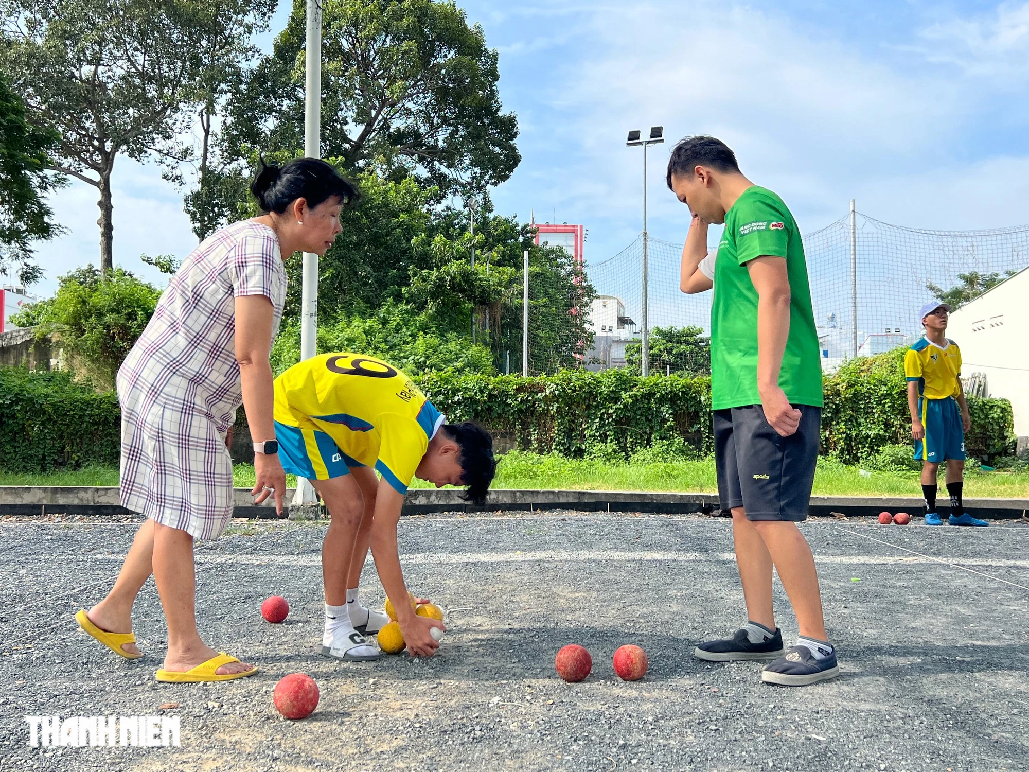 Bocce là gì mà cuối tuần người khuyết tật hẹn nhau tranh tài  - Ảnh 5.