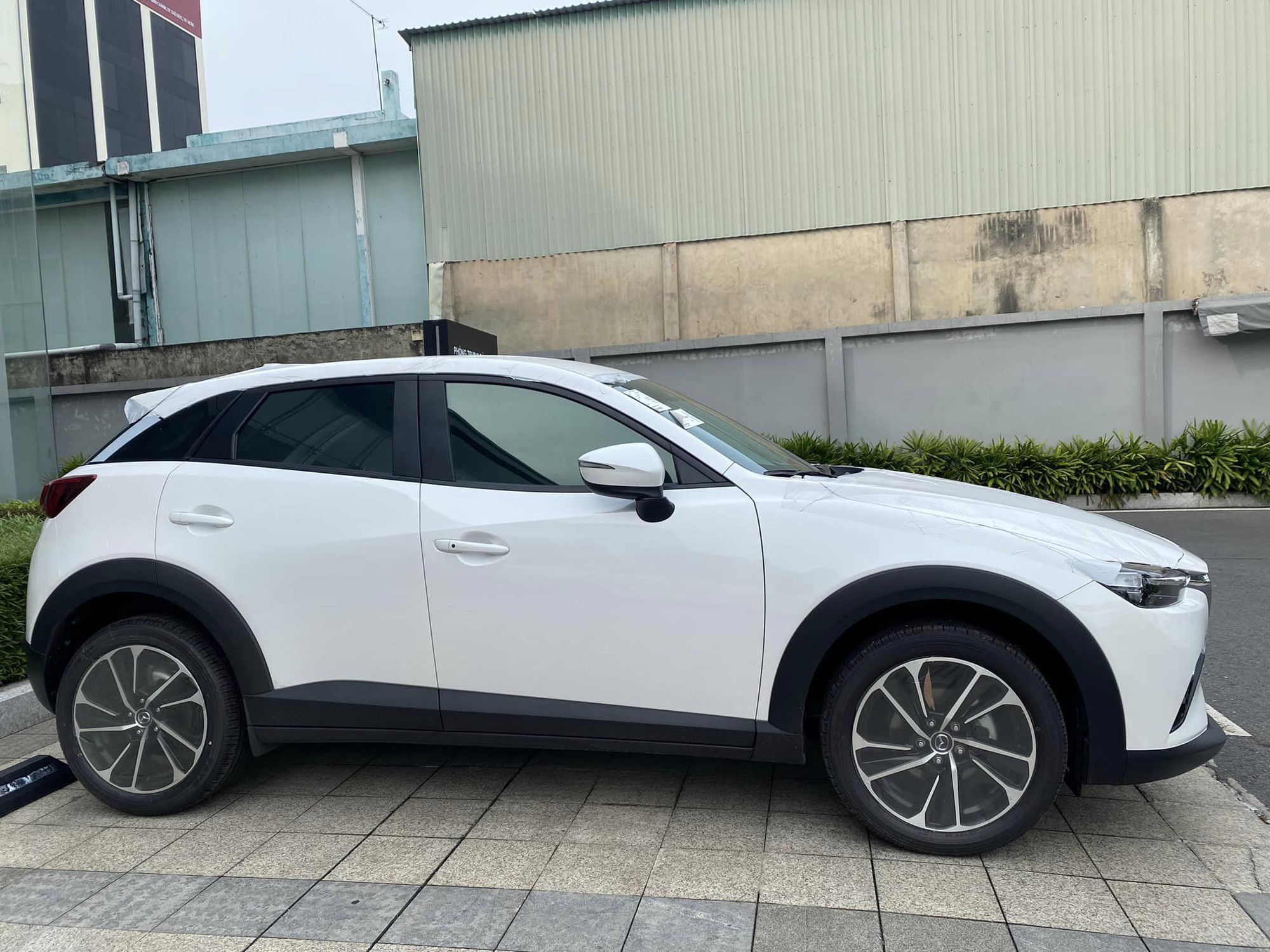 Mazda CX-3 khiến Toyota Raize gặp khó tại Việt Nam - Ảnh 2.