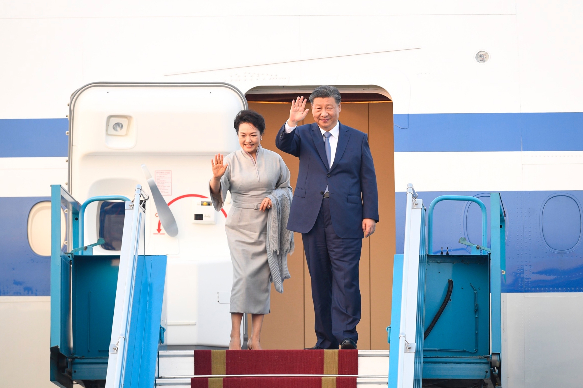 Tổng Bí thư, Chủ tịch Trung Quốc Tập Cận Bình kết thúc chuyến thăm Việt Nam - Ảnh 1.