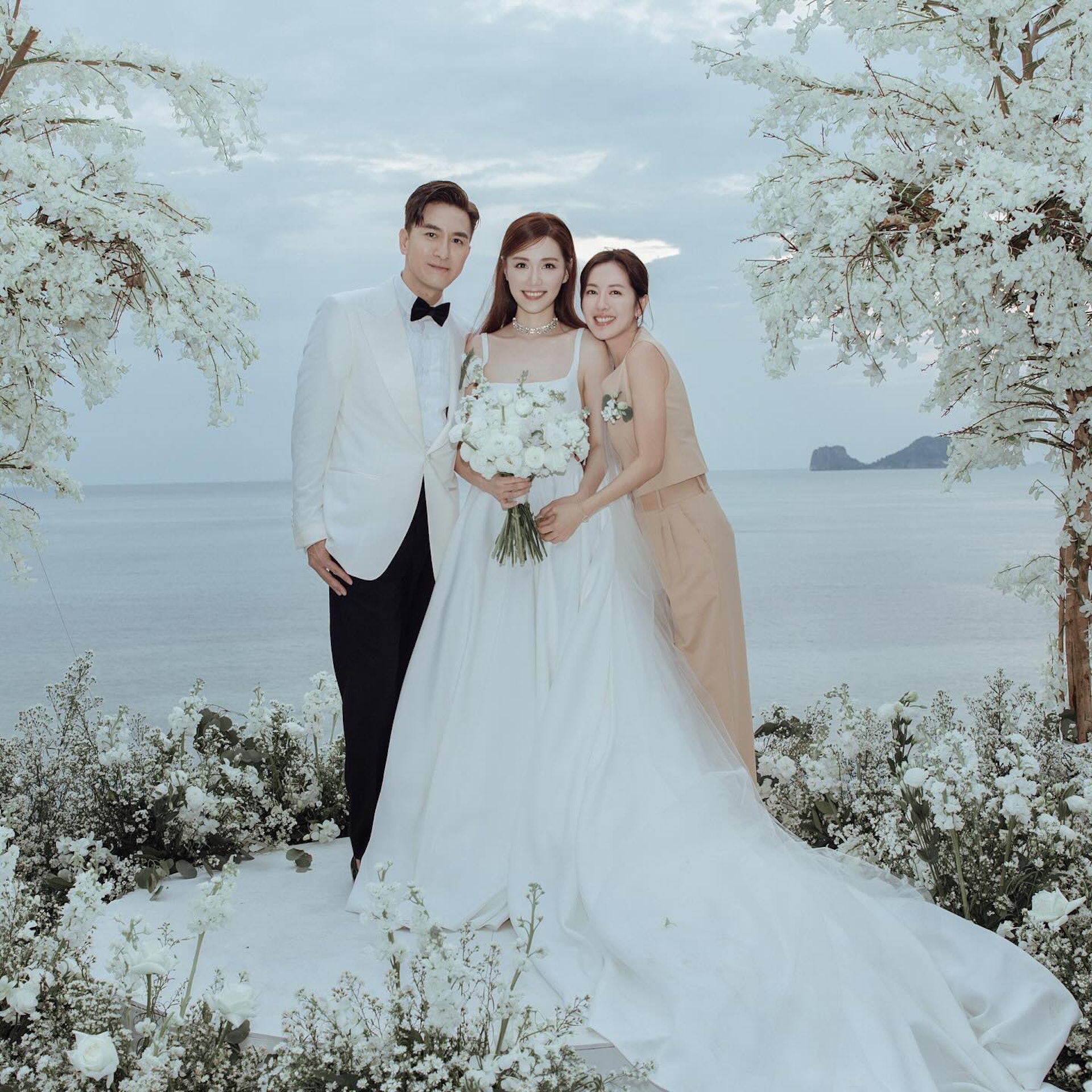 Đám cưới lãng mạn của cặp sao TVB Mã Quốc Minh - Thang Lạc Văn - Ảnh 14.