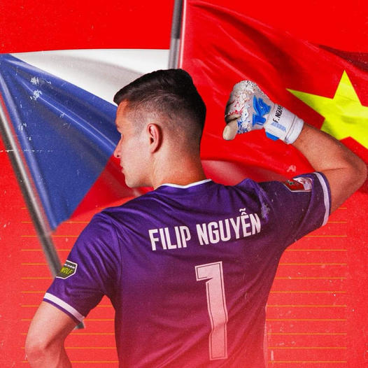 Hát Quốc ca hùng hồn, thủ môn Filip Nguyễn sẵn sàng lên đội tuyển Việt Nam  - Ảnh 1.