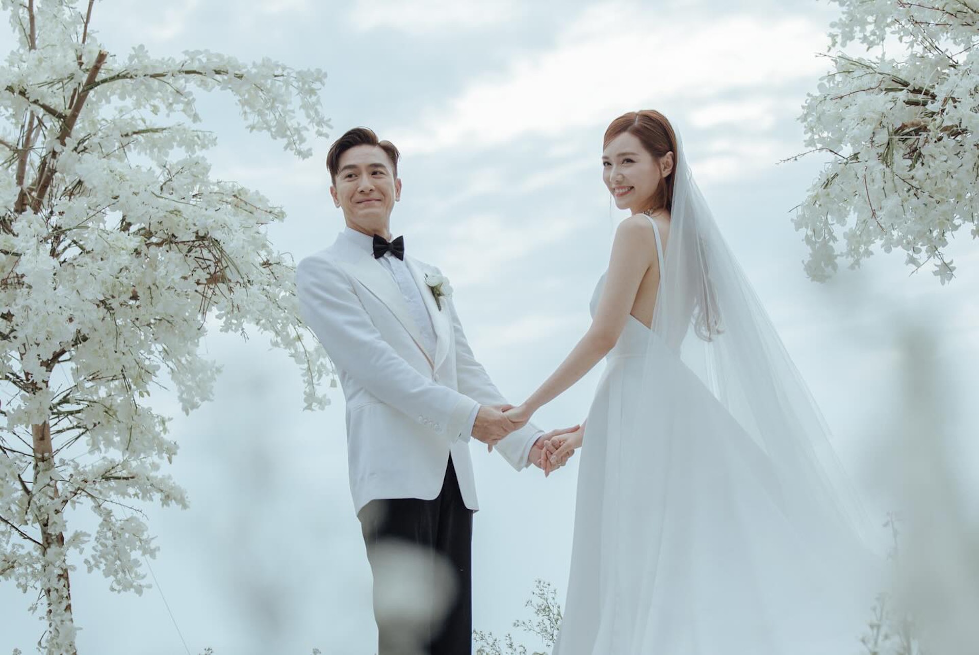 Đám cưới lãng mạn của cặp sao TVB Mã Quốc Minh - Thang Lạc Văn - Ảnh 4.