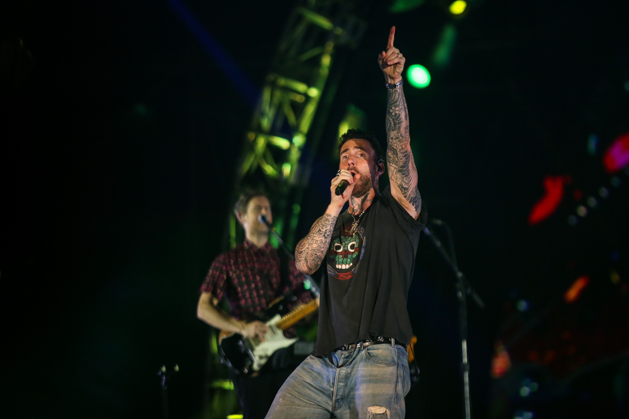 Maroon 5 bùng nổ tại đêm diễn ở Phú Quốc, hứa hẹn sẽ trở lại Việt Nam - Ảnh 3.