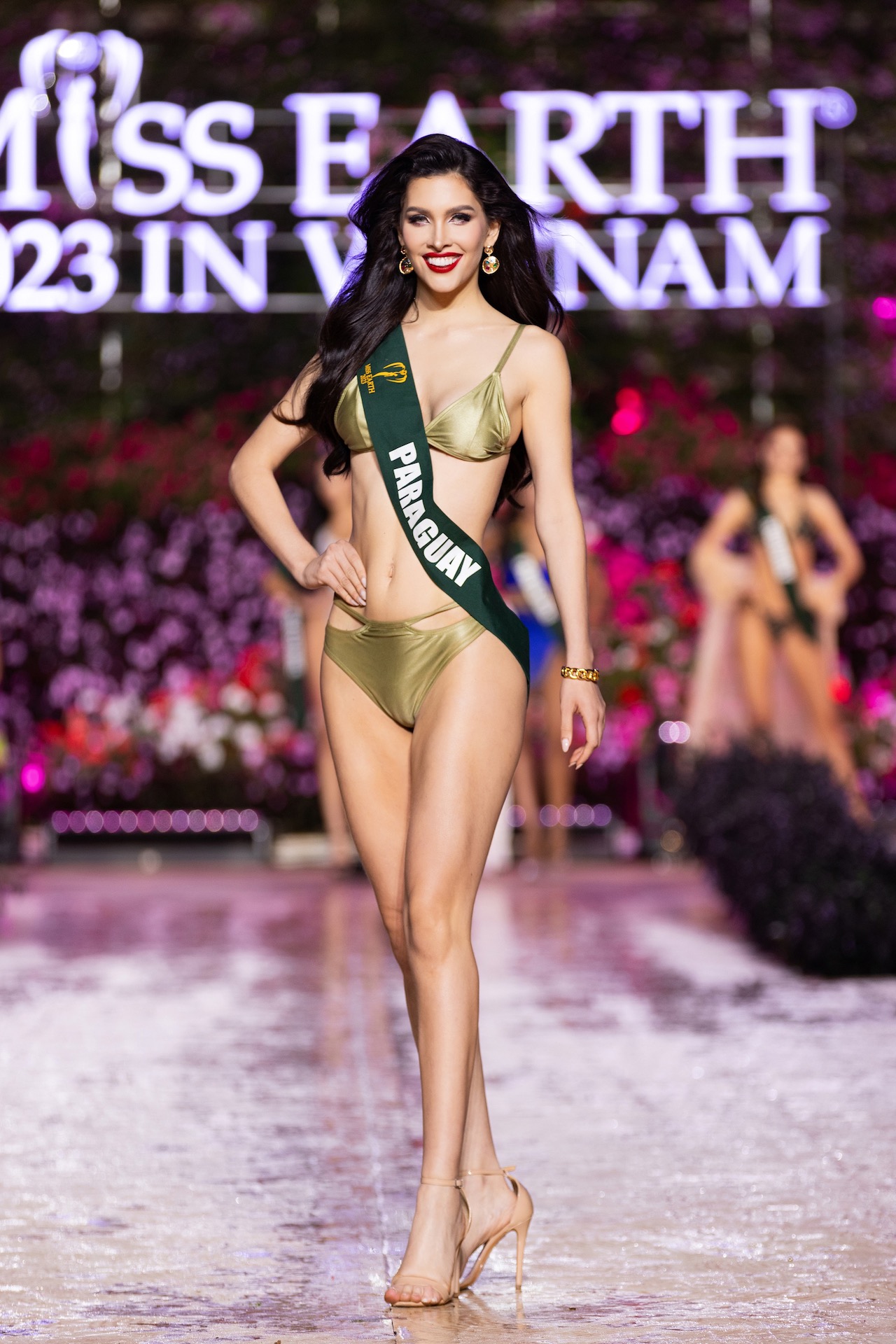 Dàn mỹ nhân Miss Earth 2023 diễn áo tắm nóng bỏng giữa thời tiết Đà Lạt  - Ảnh 8.