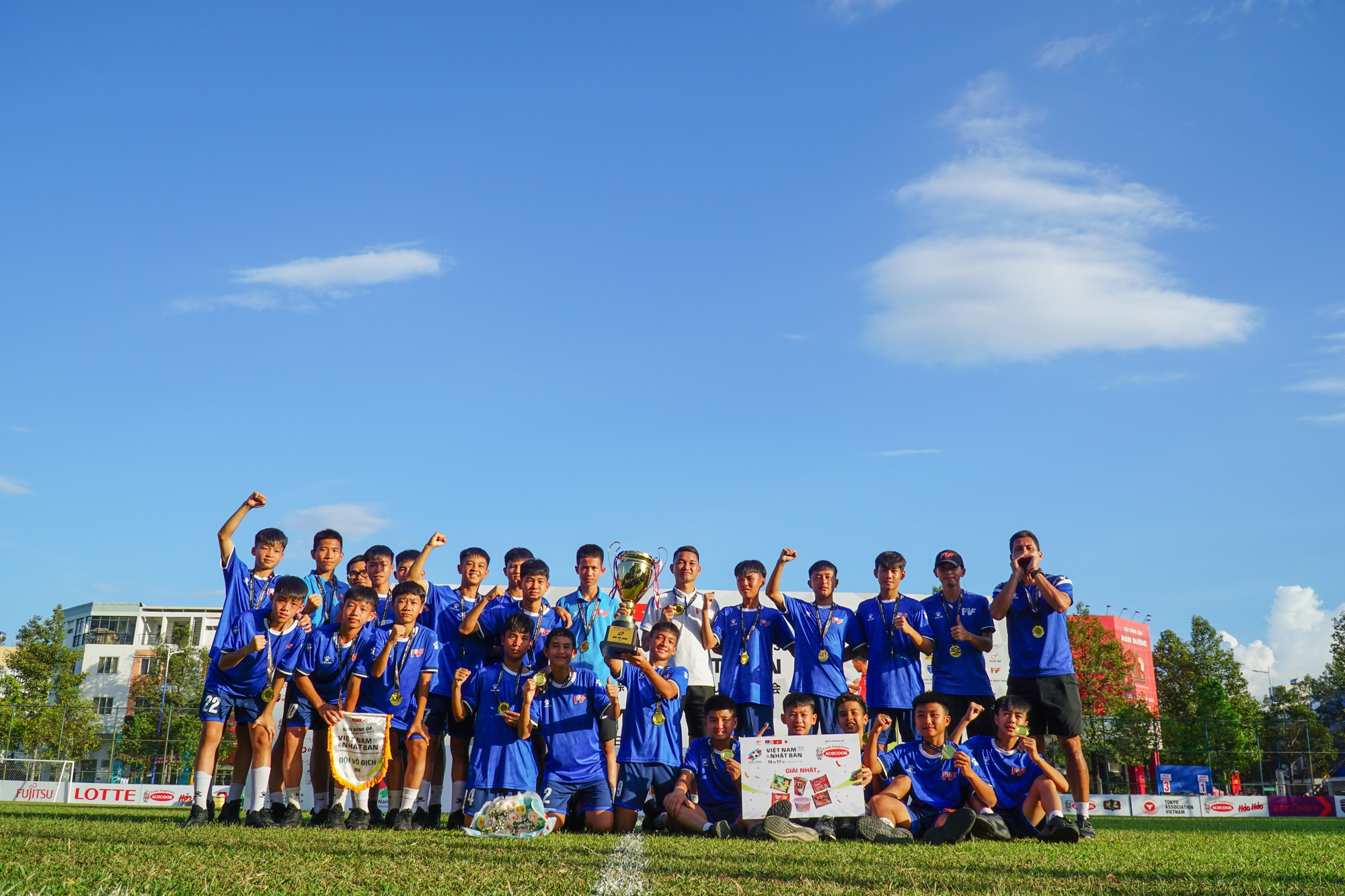 Đại diện Việt Nam gây ấn tượng,khi vô địch giải đấu có 4 đội bóng Nhật Bản - Ảnh 5.