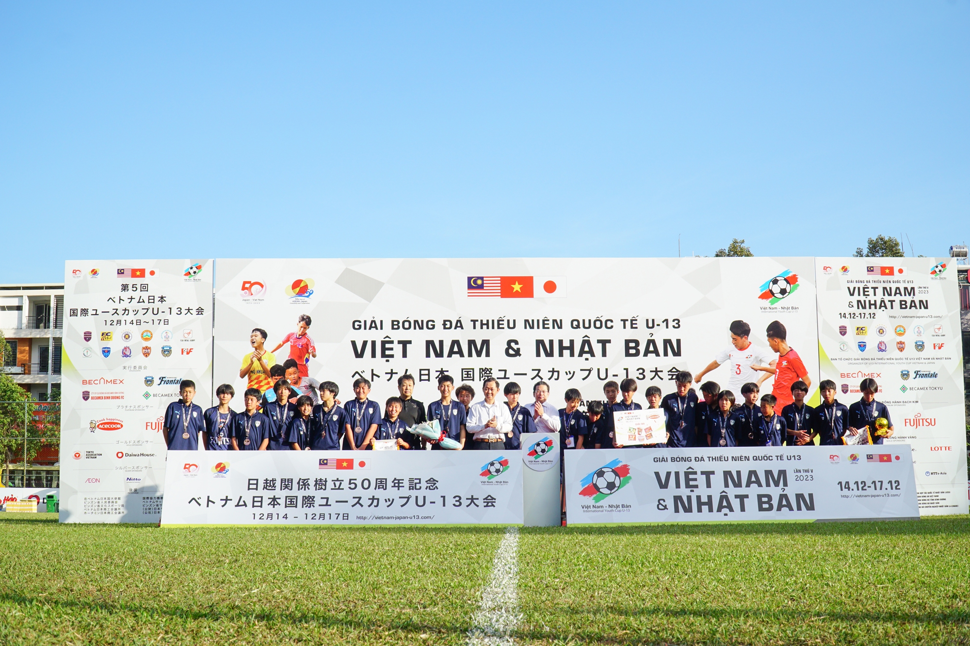 Đại diện Việt Nam gây ấn tượng, vô địch giải đấu có 4 đội bóng Nhật Bản - Ảnh 6.