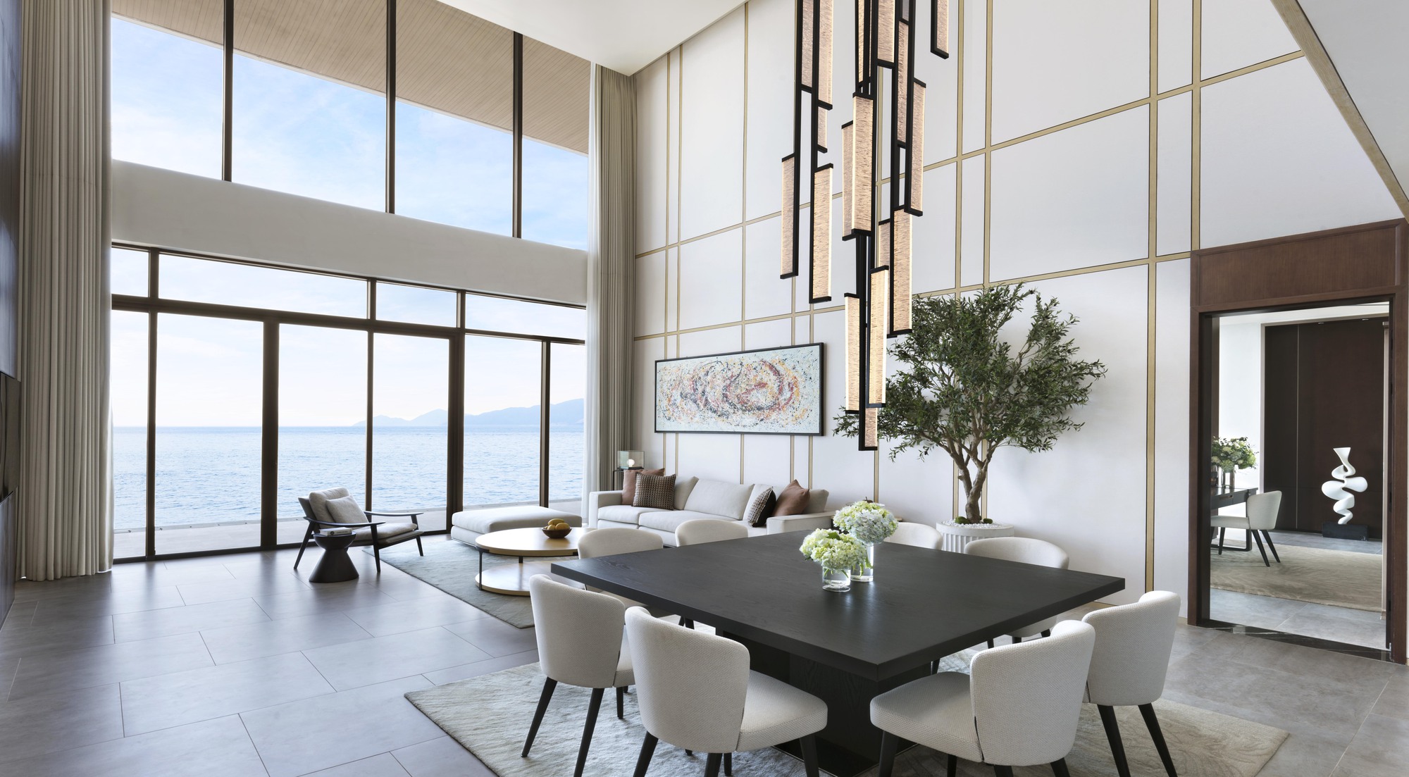Oceanfront Nha Trang gần biển