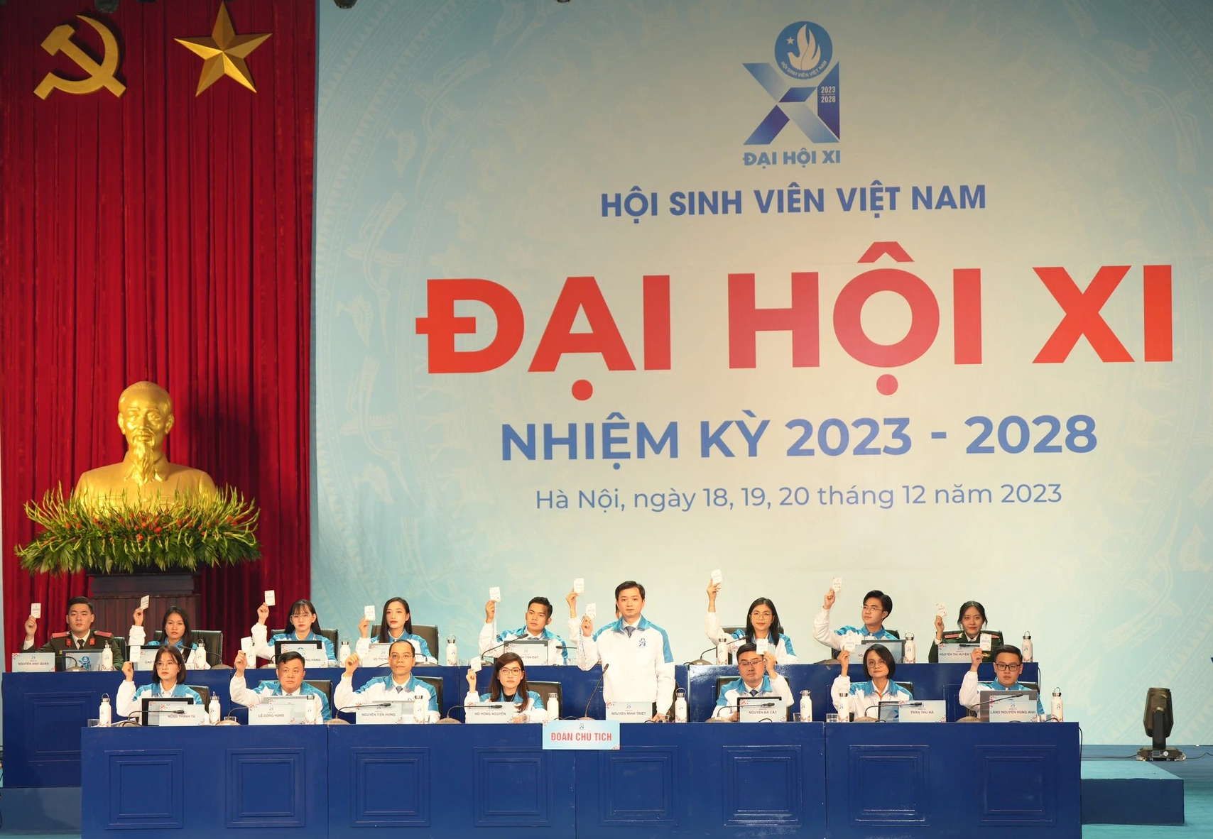 Phiên trọng thể Đại hội đại biểu toàn quốc Hội Sinh viên Việt Nam lần thứ XI - Ảnh 1.