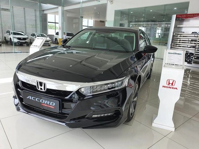 Sedan hạng D: Đại lý giảm giá 'tất tay', doanh số Honda Accord tăng trở lại- Ảnh 2.