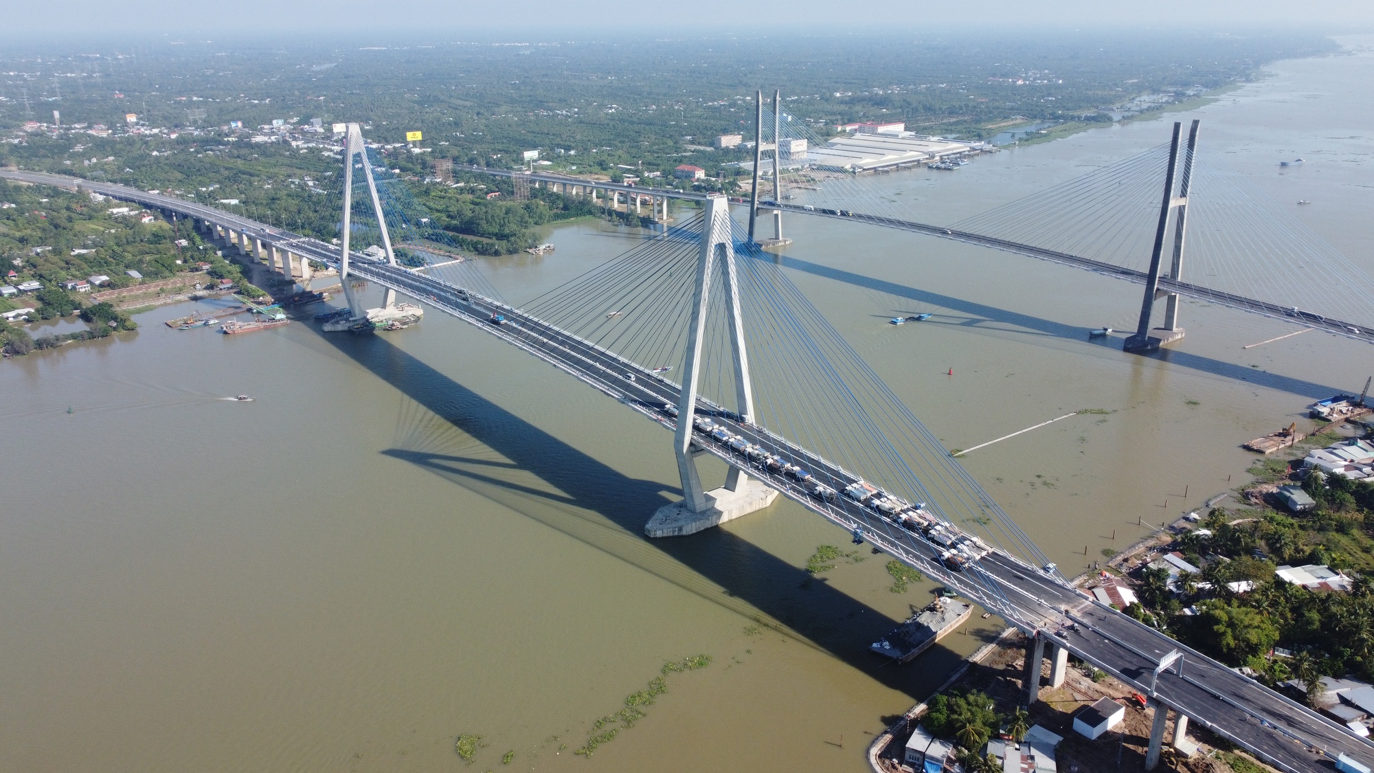Khánh thành cầu Mỹ Thuận 2, cầu dây văng đầu tiên do kỹ sư Việt Nam thiết kế- Ảnh 4.