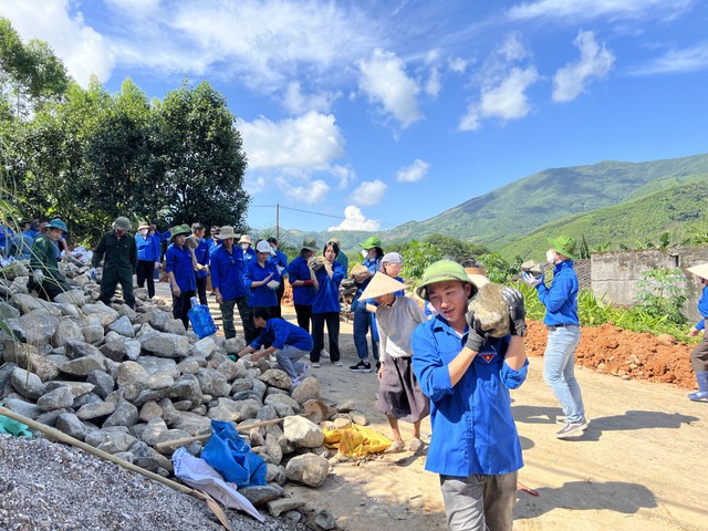 Thanh niên Quảng Ninh phát huy sức trẻ, cống hiến tài năng- Ảnh 2. Thanh niên Quảng Ninh phát huy sức trẻ, cống hiến tài năng- Ảnh 2.