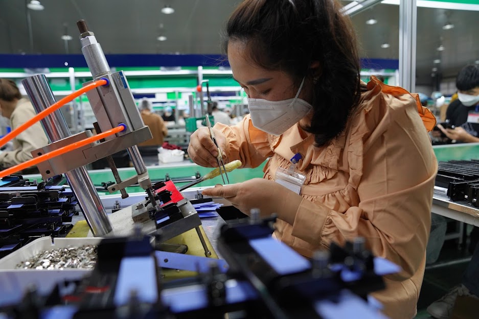 Thêm trường hợp doanh nghiệp được tạm dừng đóng BHXH tối đa 12 tháng - Ảnh 1.