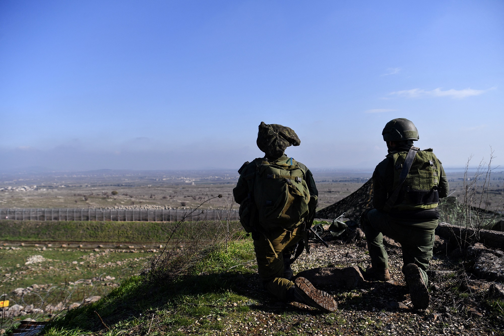 Căn Cứ Phòng Không Chính Bị Tấn Công, Syria Bắn Hạ Tên Lửa Israel?